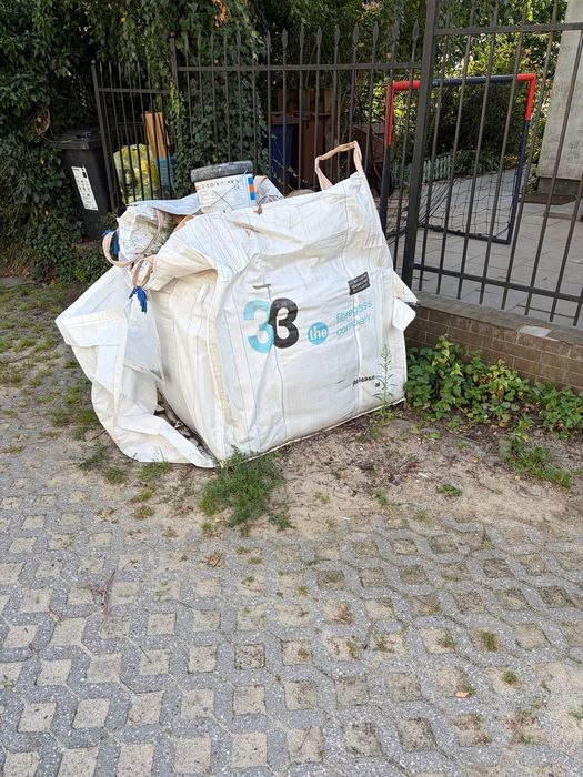 DO ODBIORU piasek drobny w worku typu Big Bag