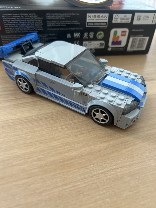 Lego Nissan Skyline GT-R r34
