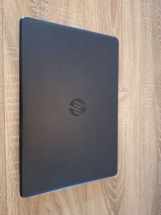 Laptop HP  Intel  Core i3-5005U