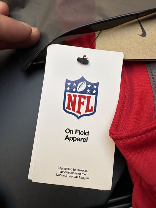 NFL Jersey autografado nunerado c inscricao Christian McCaffrey