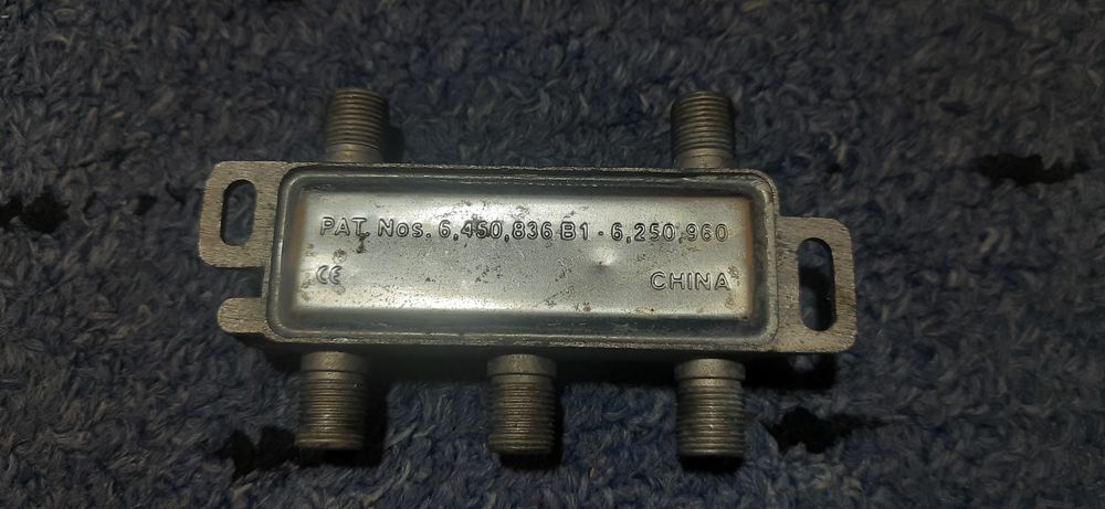 Розгалуджувач телевізійний PCT-NGNII-4S Genesys II