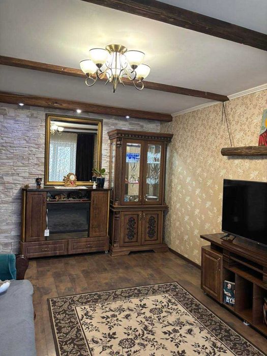 3-кімнатна квартира по вул. Шкрумеляка (власник)