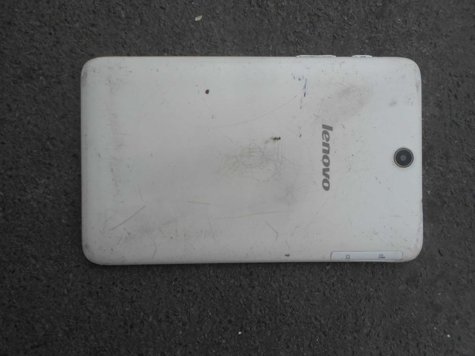 Планшет Леново на запчастини