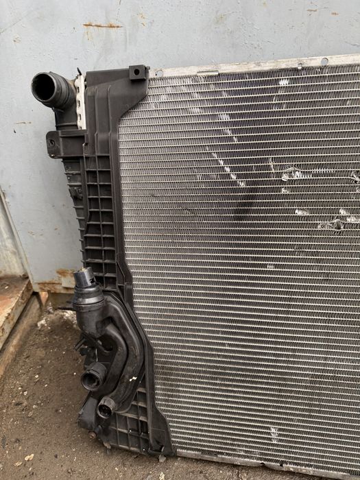 Радиатор bmw x5 e53 бмв х5е53.