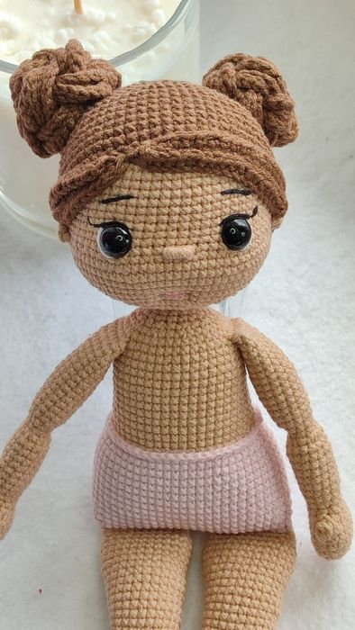 Лялька амігурумі