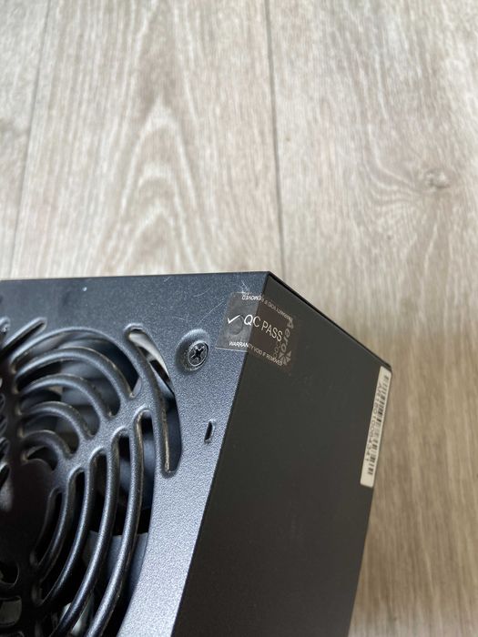 AeroCool vx-700 блок живлення 700w