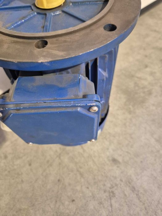 Silnik elektryczny trójfazowy pro-Motor MS112L-4