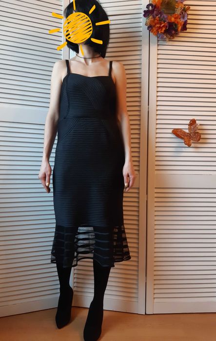 Платье рыбка рыфлённое по фигуре alexon