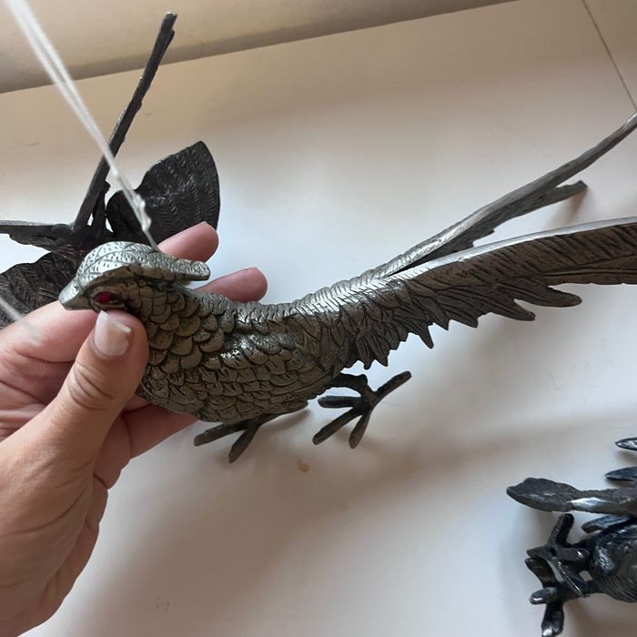 Conjunto de estatuetas vintage – 2 galos + faisão decorativo