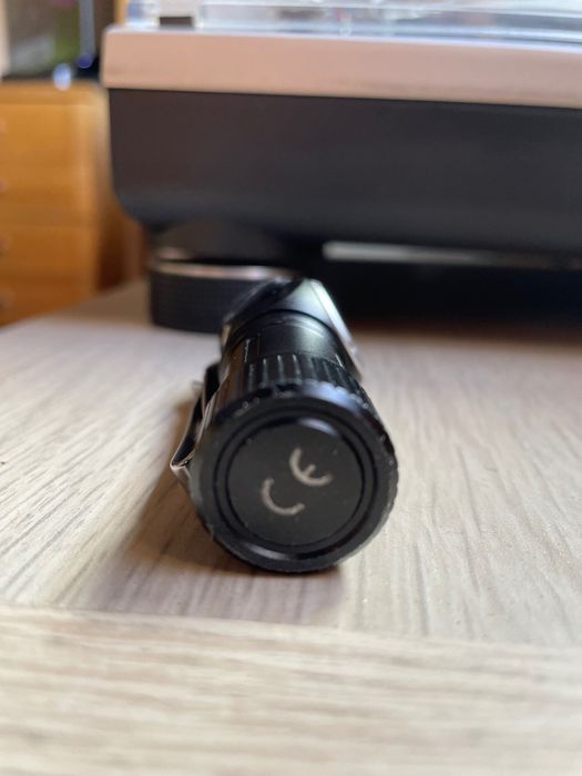 Vendo lanterna Fenix LD15R