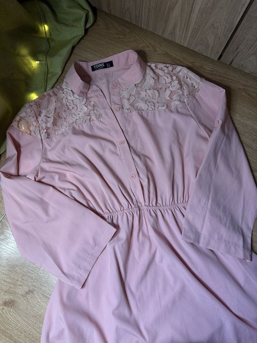 Ніжна сукня жіноча Л з кружевом, до колін, жіноча сукня