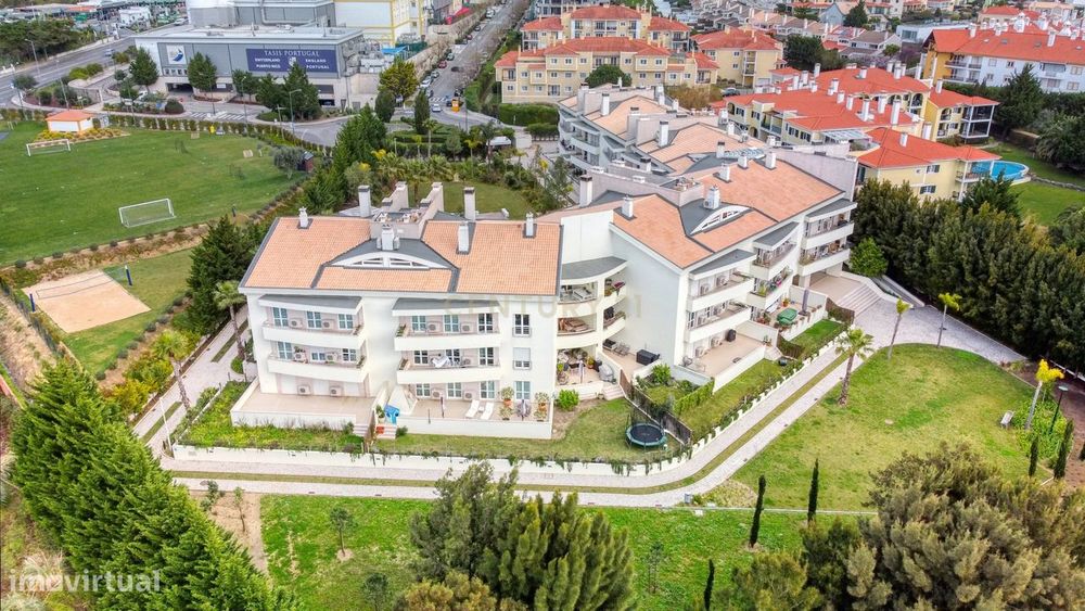 Apartamento duplex de luxo em Quinta da Beloura, a poucos metros da Ta