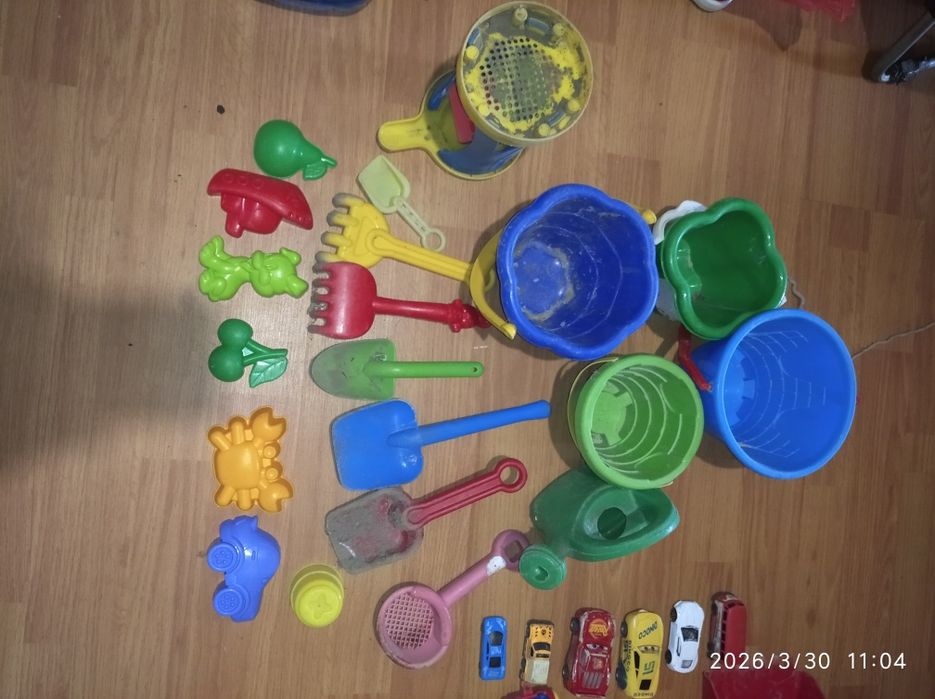Іграшки для піску вживані