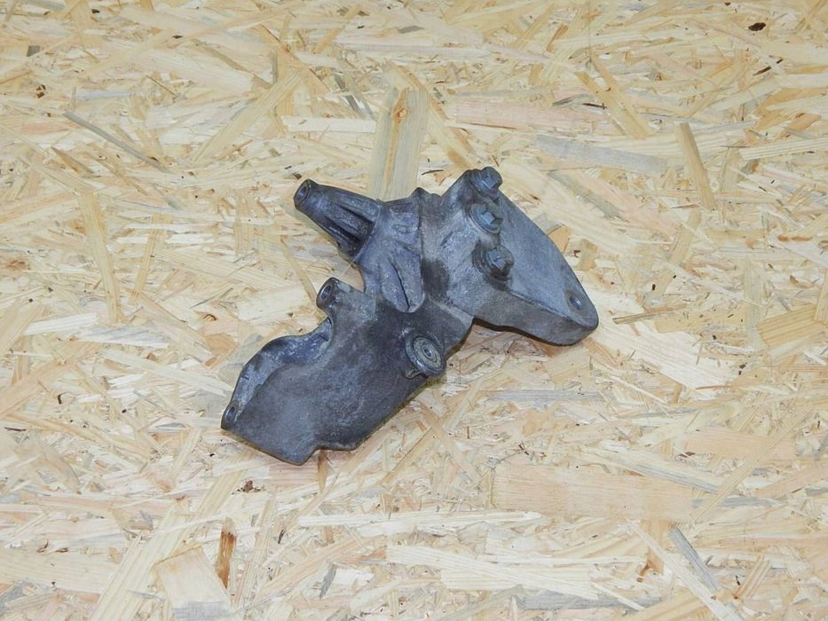 vw t5 łapa poduszka silnika 038199207af 1.9 tdi