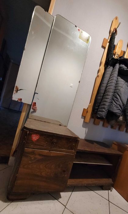 Stare zabytkowe meble