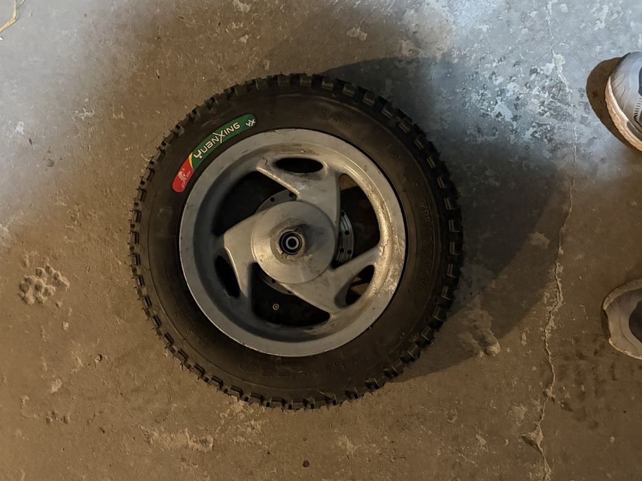Komplet Kola do skutera