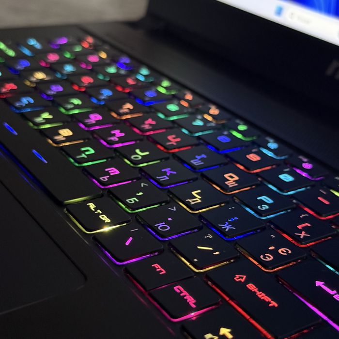 Ноутбук MSI RTX 3060 | i7-10750H | 1TB | 16gb