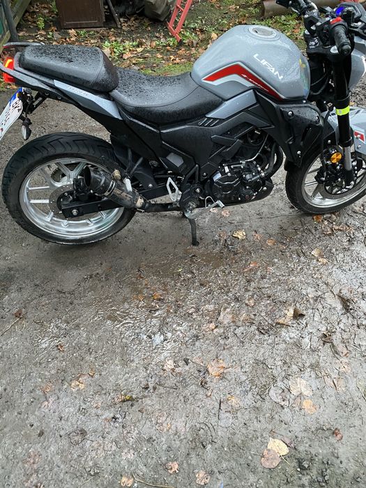 мотоцикл Lifan sr 220