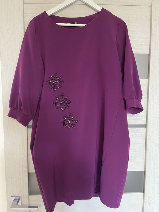 Сукня жіноча