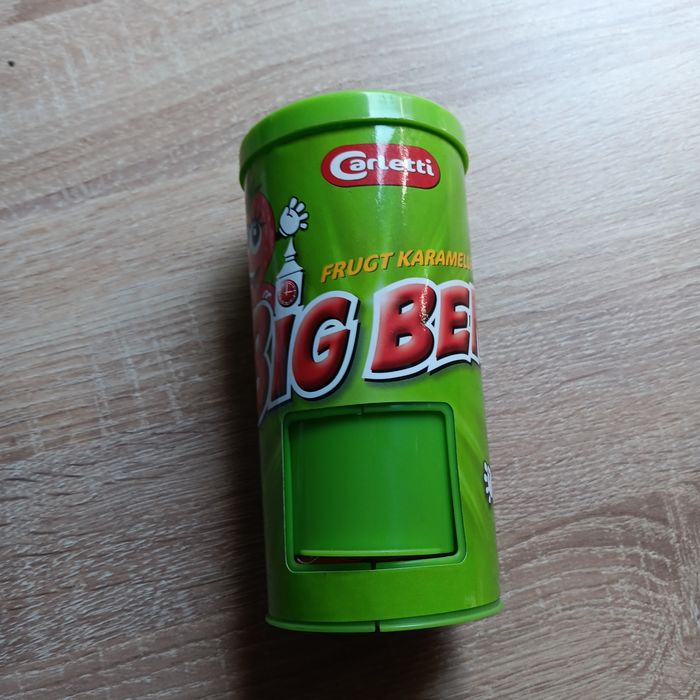 Skarbonka + smycz. G