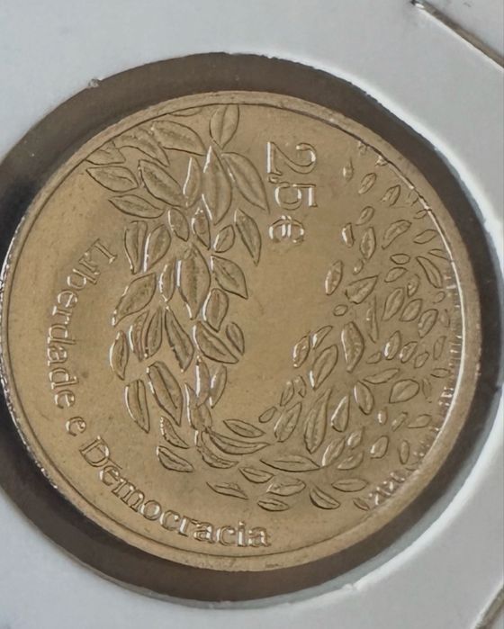 Moeda 2,5€ portugal 25 Novembro