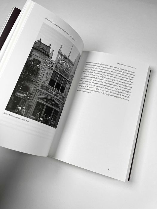 Transformações na Arquitectura Portuense Domingos Tavares