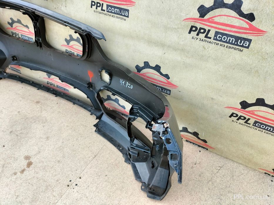 BMW 1 F20 F21 15-19 рестайлинг бампер передний 51117371735