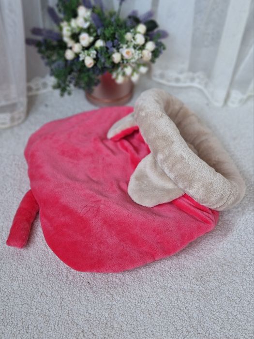 Лежанка для собак и кошек