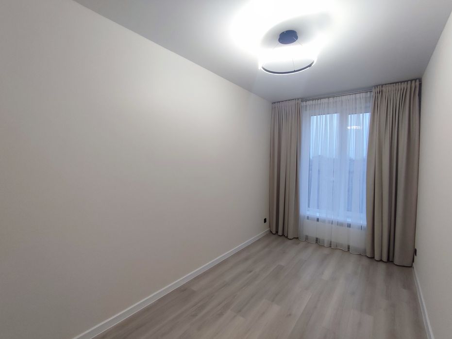 Продаж сучасного таунхаусу