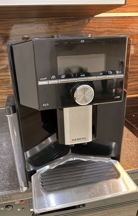 Ekspres Siemnes eq9 s300