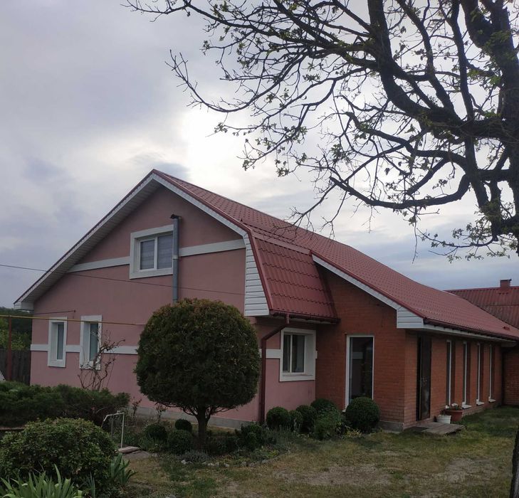 Продам будинок в смт Гути Богодухівського району