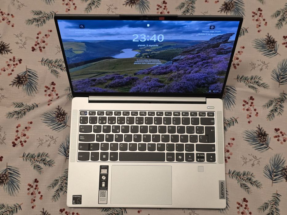 Lenovo Ideapad Slim 14 Oled Snapdragon X Plus 32/1TB  Nowy