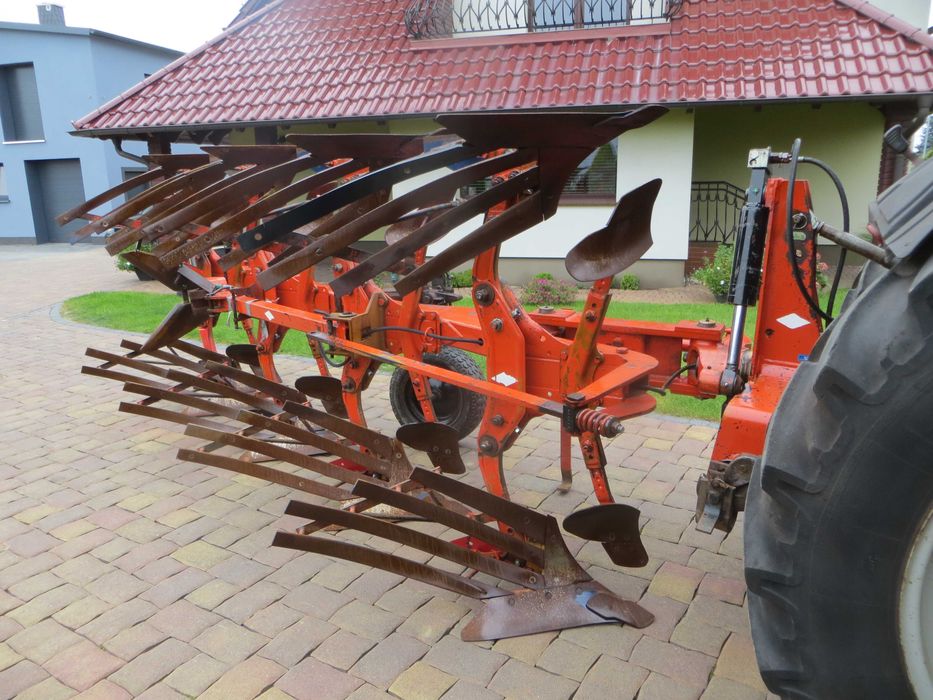 Pług Kuhn master 4 skibowy ażurowy
