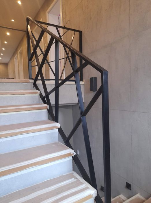 Balustrady, barierki, bramy, pergole wkonanie i montaż