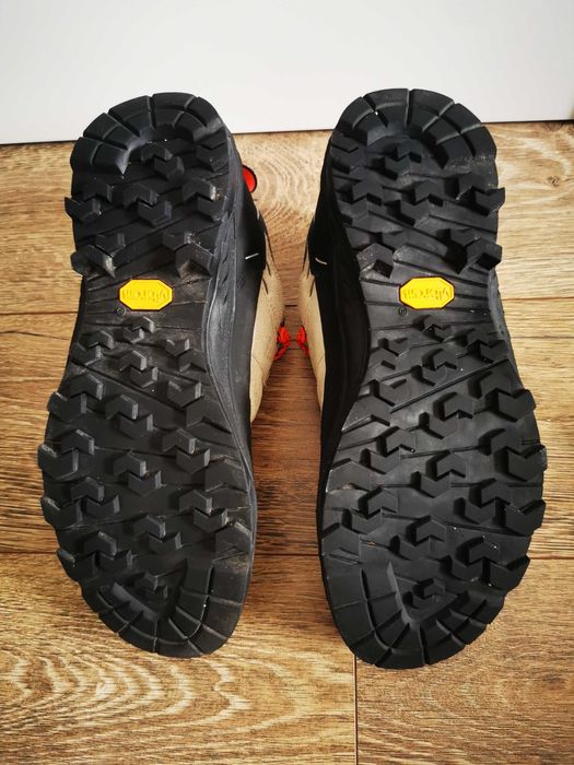 Buty trekkingowe Alp Trainer 2 Wm's Salewa rozm. 39