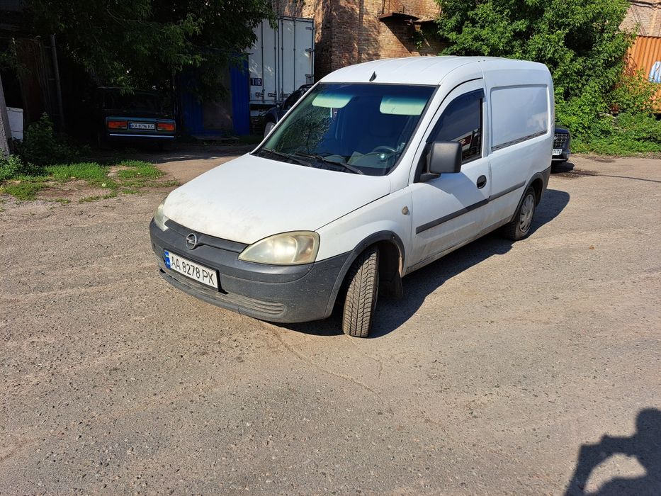 Opel Combo C 1.7 холодильник, рефрежиратор