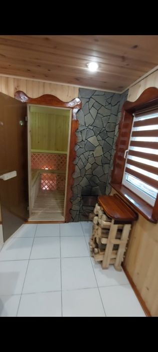 Сдам будинок біля річки ,з чаном та лодками
