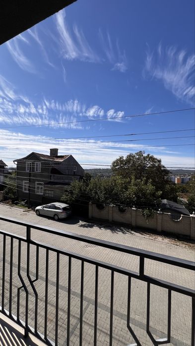 Продаж 2-х кімнатної квартири з ремонтом