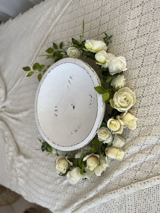 Girlanda z kwiatów róże i piwonie