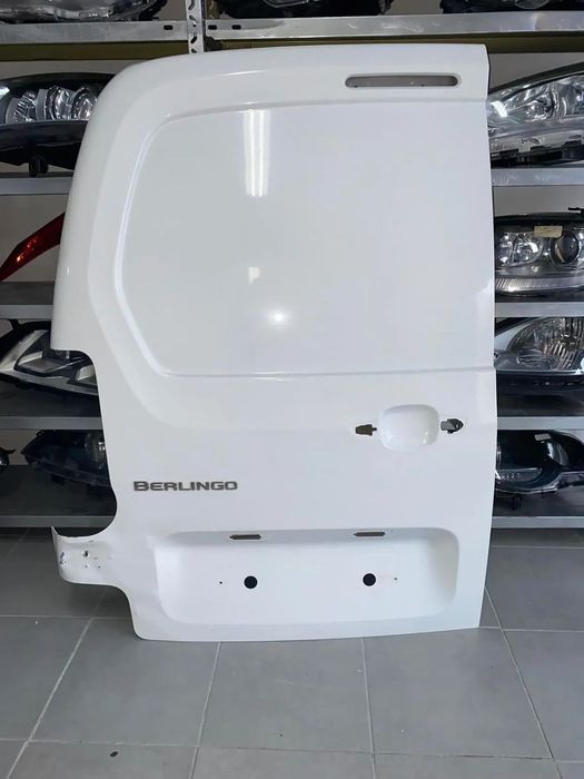Porta Trás Esquerda Peugeot Partner / Citroen Berlingo - 2016 / 2024