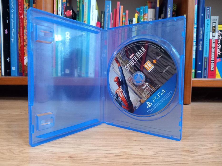 Playstation 4 Slim Bundle