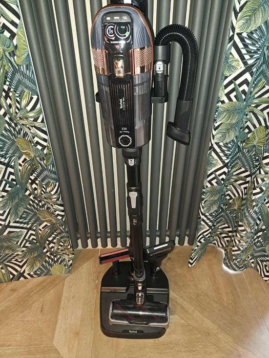 Odkurzacz bezprzewodowy TEFAL X-FORCE FLEX 15.60