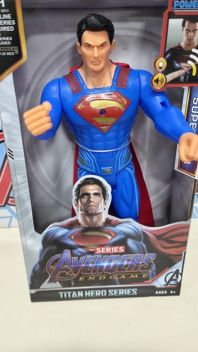 Figurka Avengers Superman 30 cm