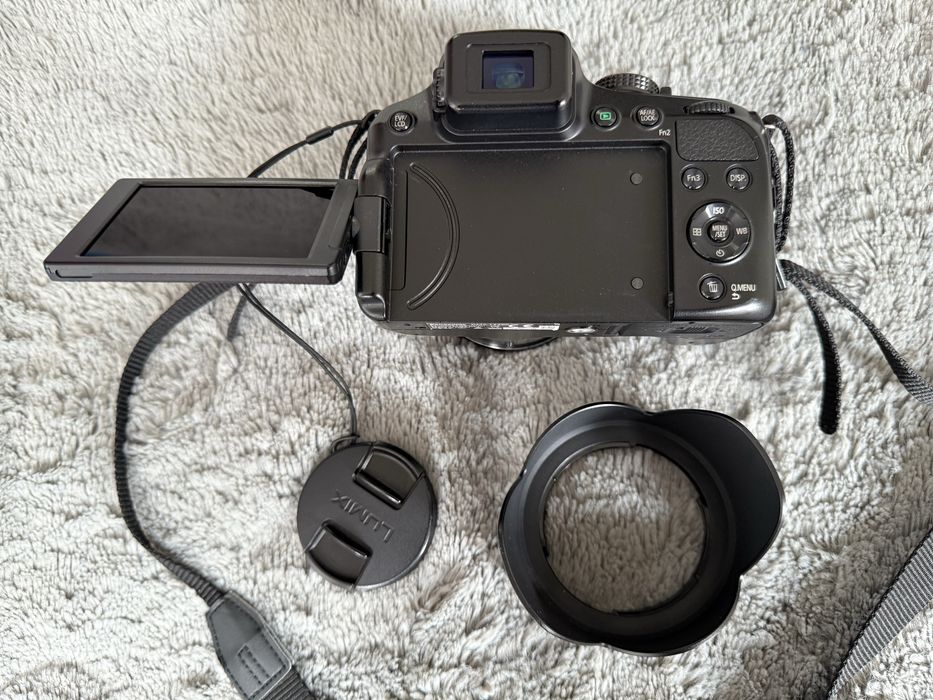 Panasonic Lumix DMC-FZ200
