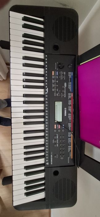 Piano Yamaha PSR.E263