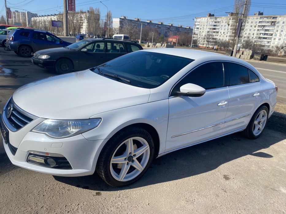 Продам особистий Volkswagen passat CC