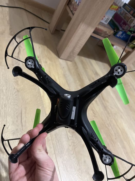 Dron Cooler Fly z kamerą – sprawny