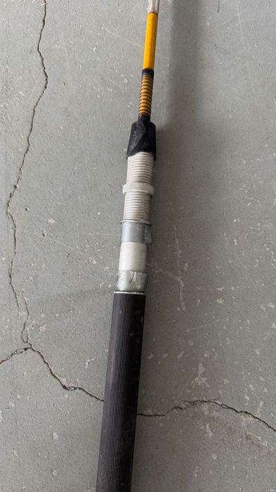 Cana de pesca usada dos anos 80