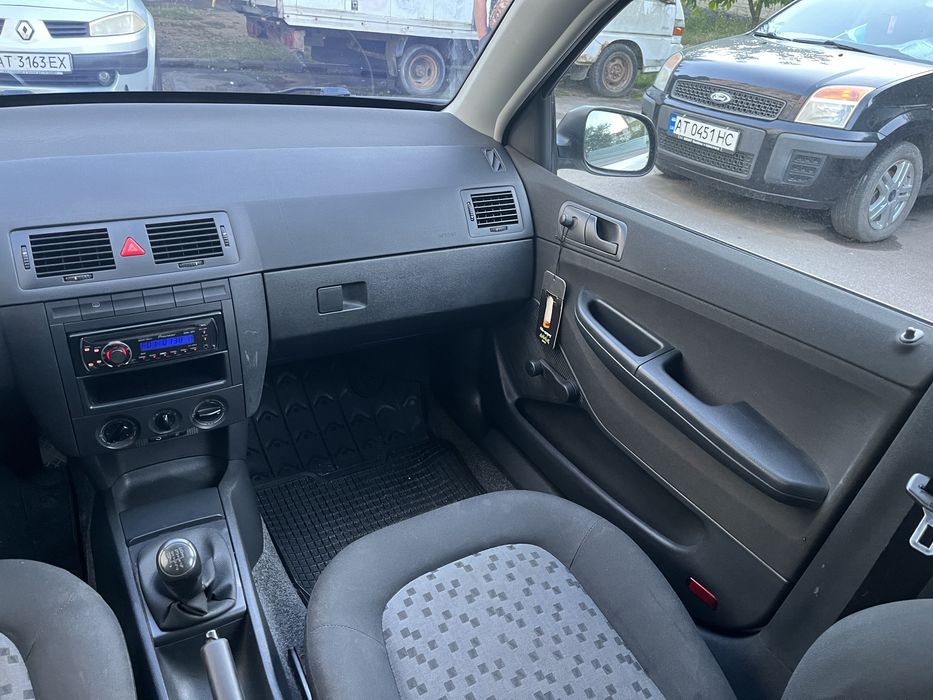 Skoda Fabia (Шкода Фабія)