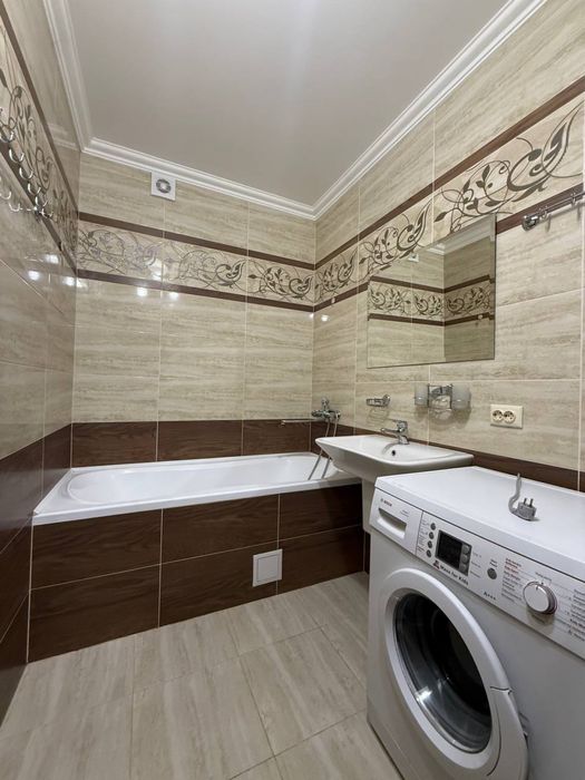 Продаж просторої 3 кімнотної квартири з газом